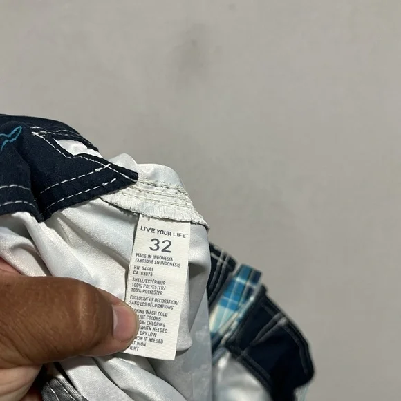 American Eagle Men Plaid Board Shorts Summer Beach Size 32 - Picture 2 of 9